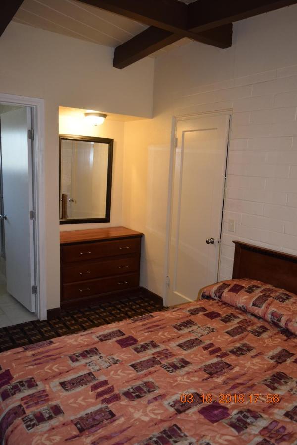 Stanlunds Inn&Suites Borrego Springs Eksteriør bilde