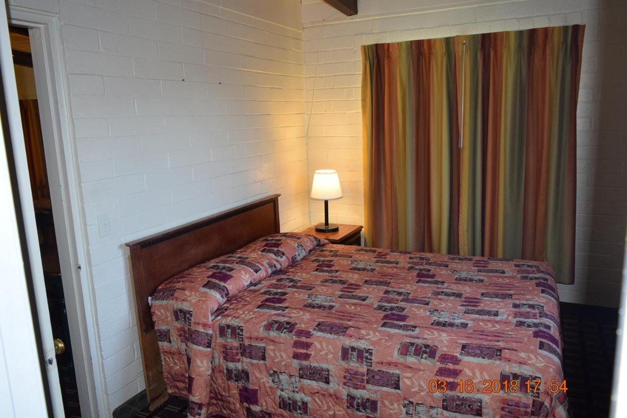 Stanlunds Inn&Suites Borrego Springs Eksteriør bilde