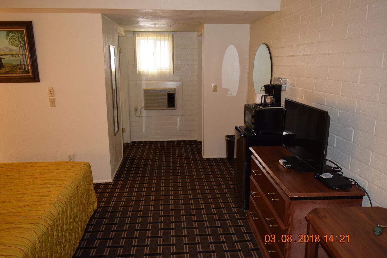 Stanlunds Inn&Suites Borrego Springs Eksteriør bilde