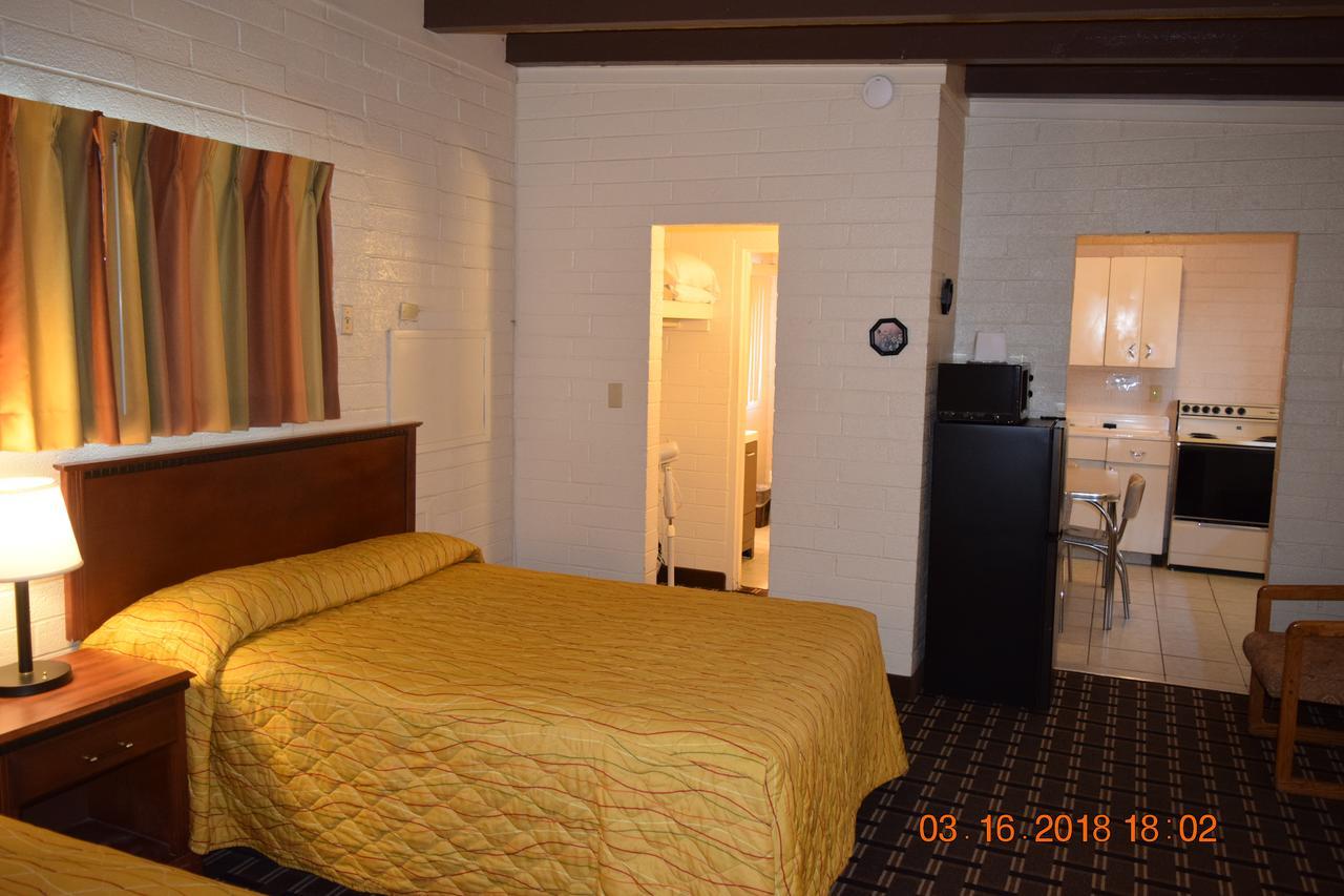 Stanlunds Inn&Suites Borrego Springs Eksteriør bilde