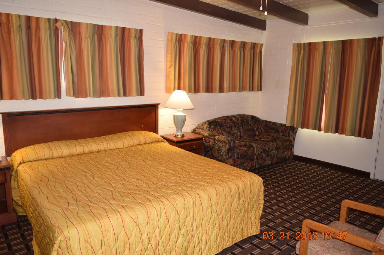 Stanlunds Inn&Suites Borrego Springs Eksteriør bilde