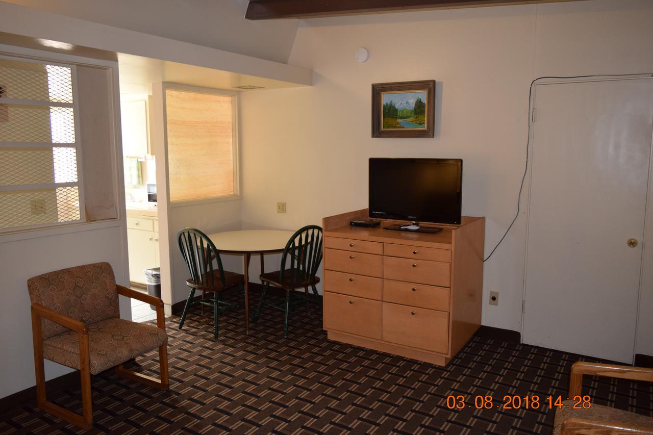 Stanlunds Inn&Suites Borrego Springs Eksteriør bilde