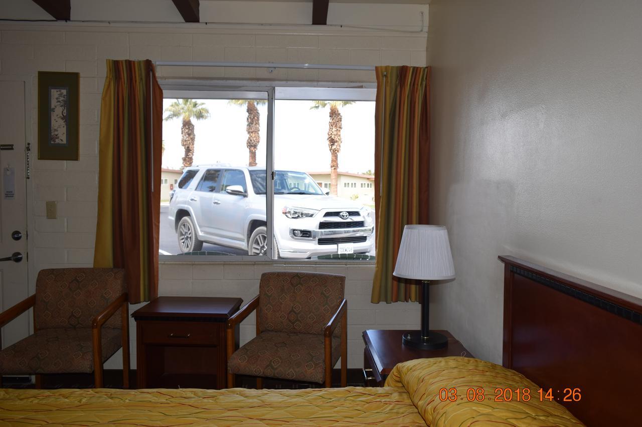 Stanlunds Inn&Suites Borrego Springs Eksteriør bilde