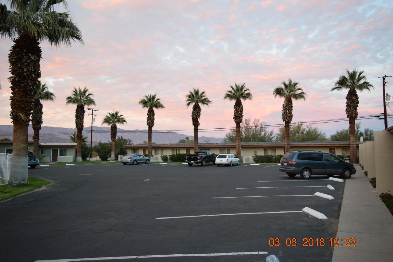 Stanlunds Inn&Suites Borrego Springs Eksteriør bilde